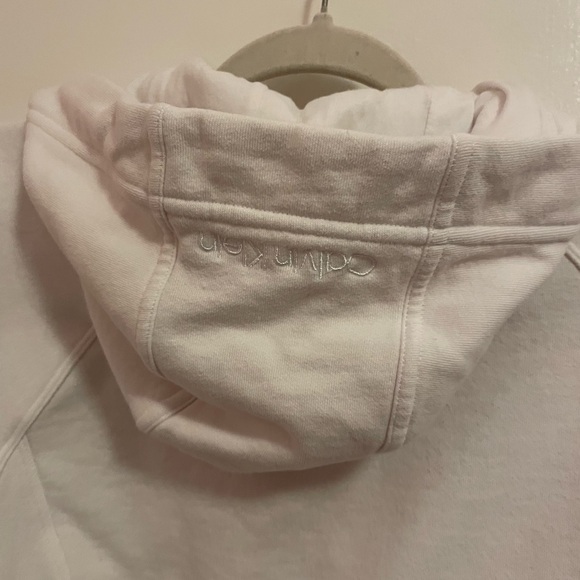 Calvin Klein Cream Performance Jacket - Picture 10 of 10